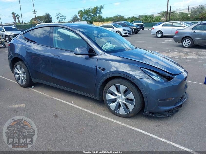 2022 TESLA MODEL Y LONG RANGE DUAL MOTOR ALL-WHEEL DRIVE — фото 1