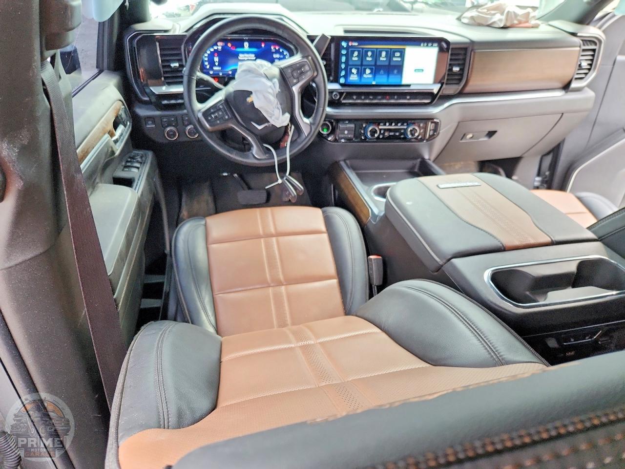 2025 CHEVROLET SILVERADO — фото 8