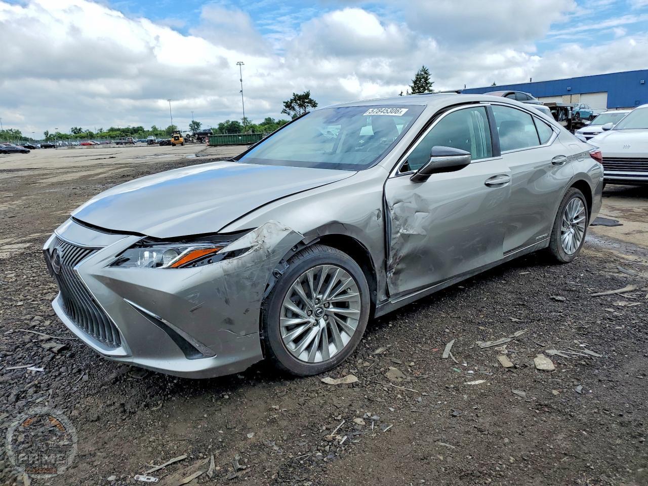 2021 LEXUS ES — фото 1