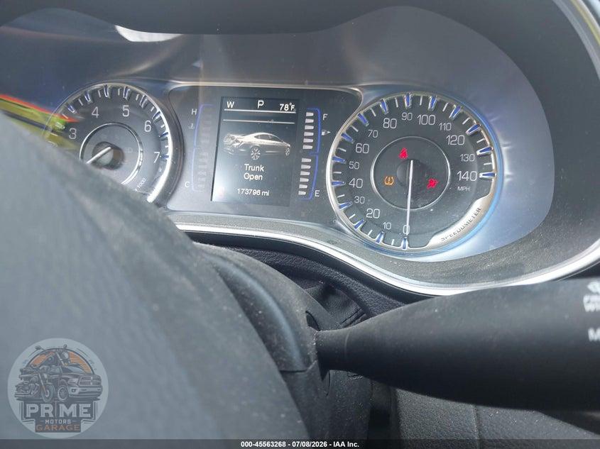 2015 CHRYSLER 200 LIMITED — фото 15