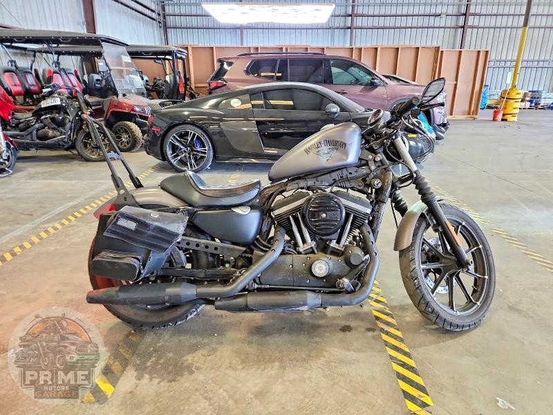 2016 HARLEY-DAVIDSON XL883 (STANDART) — фото 1