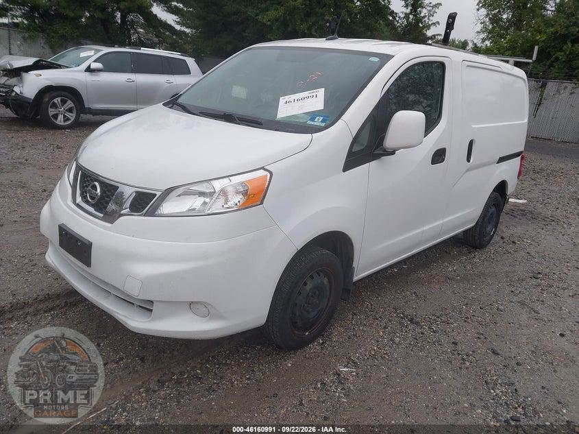 2015 NISSAN NV200 SV — фото 2