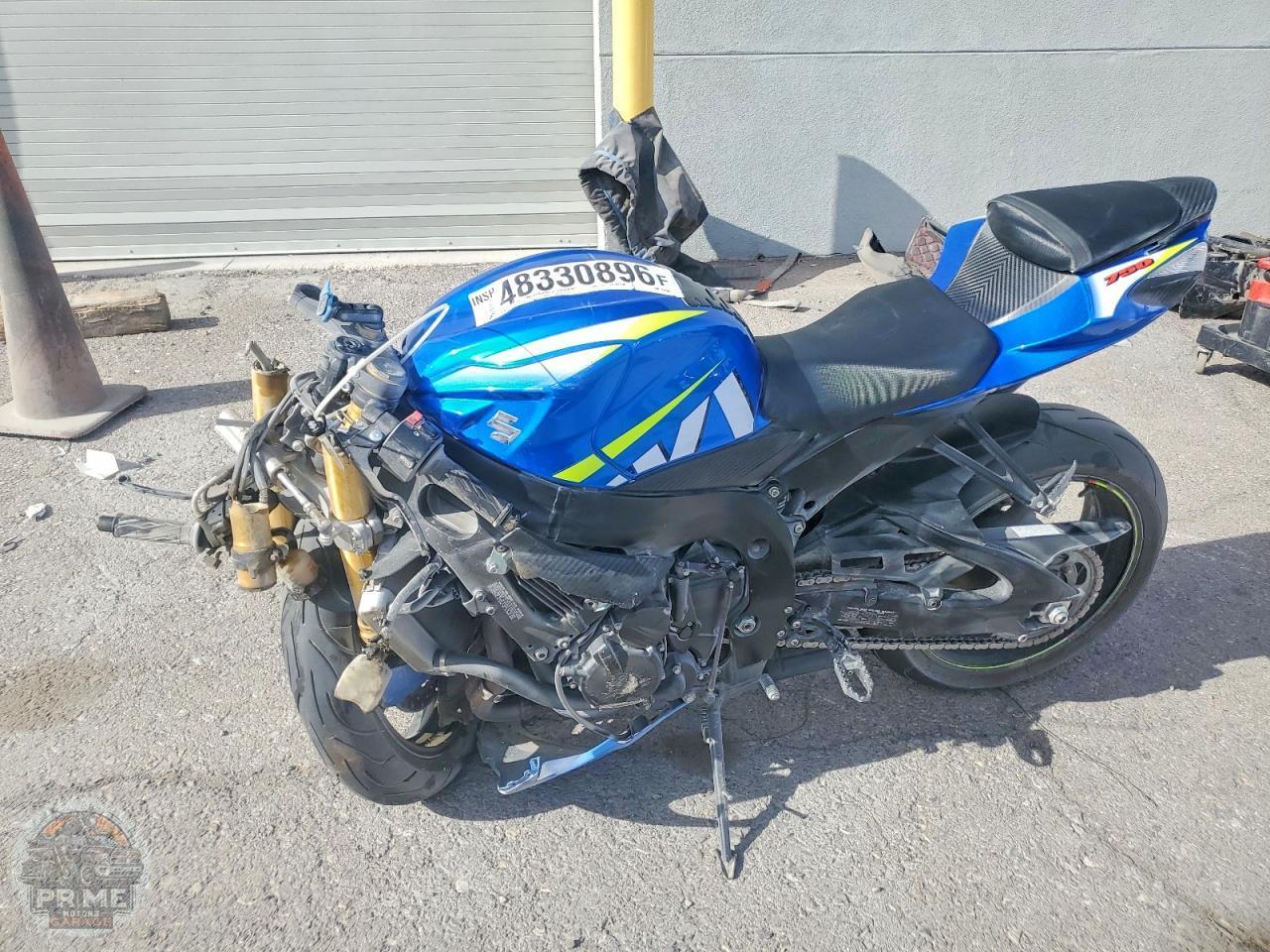 2015 SUZUKI GSX R750 — фото 3