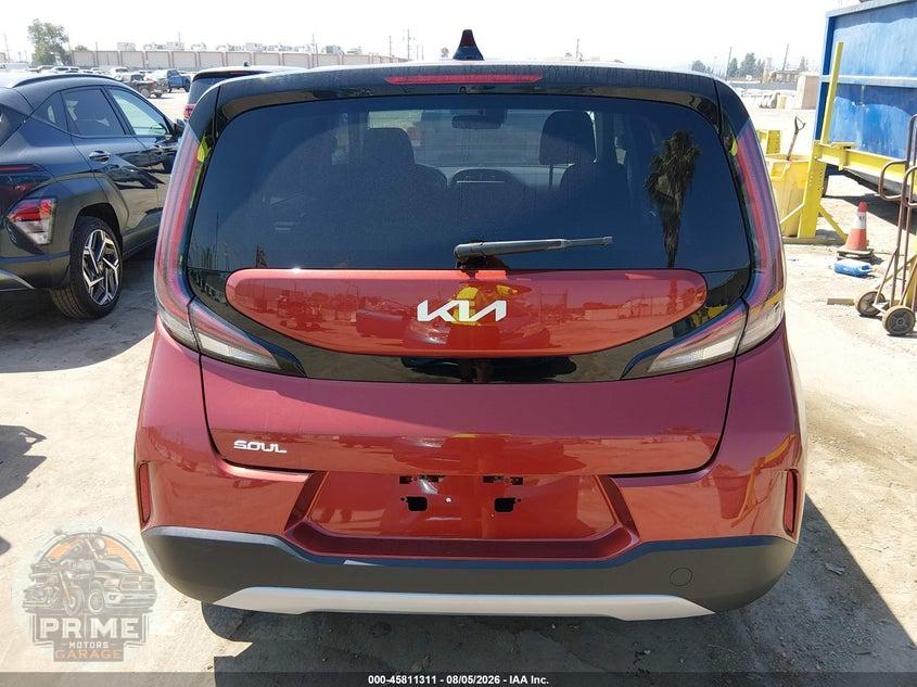 2024 KIA SOUL LX — фото 16