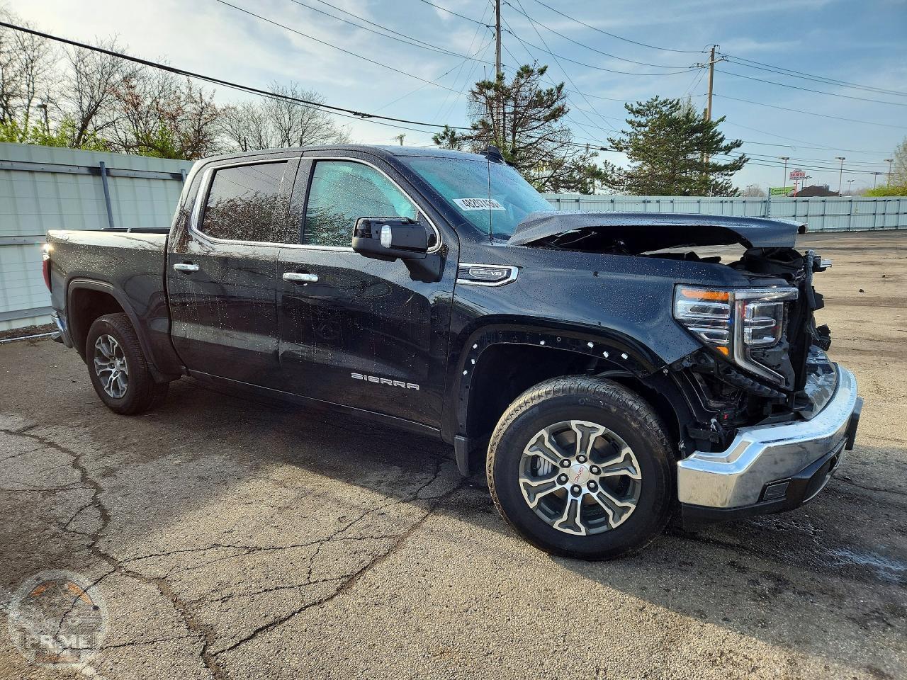 2025 GMC SIERRA — фото 8