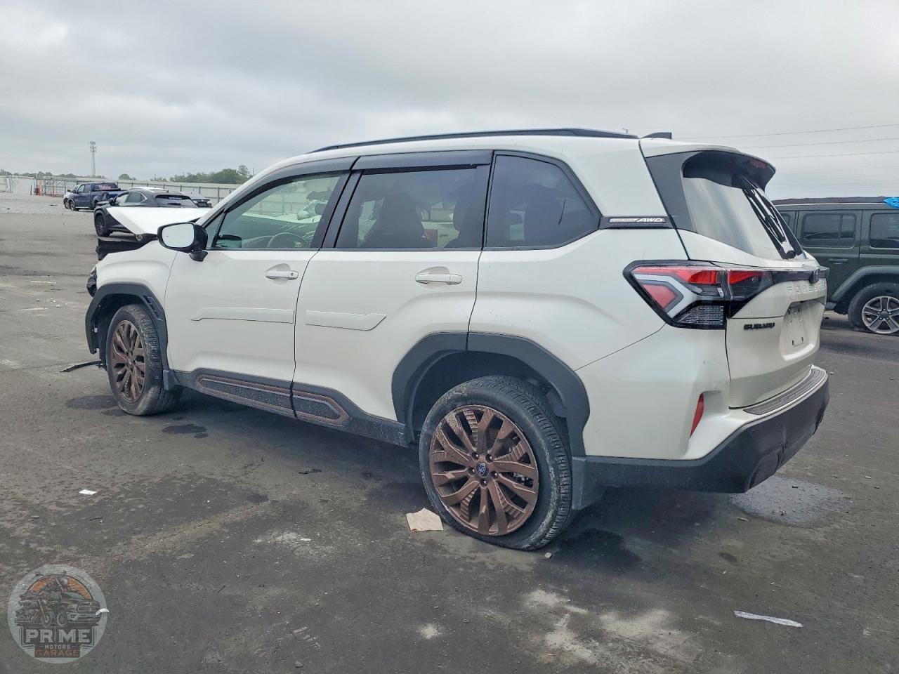 2025 SUBARU FORESTER — фото 2