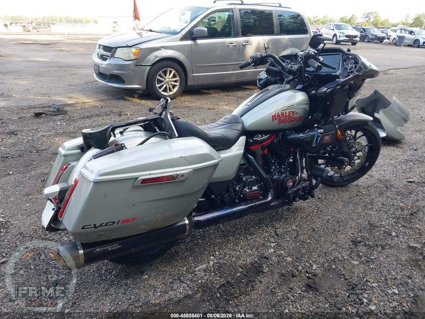 2025 HARLEY-DAVIDSON FLTRXSTSE (CVO ROAD GLIDE ST) — фото 4
