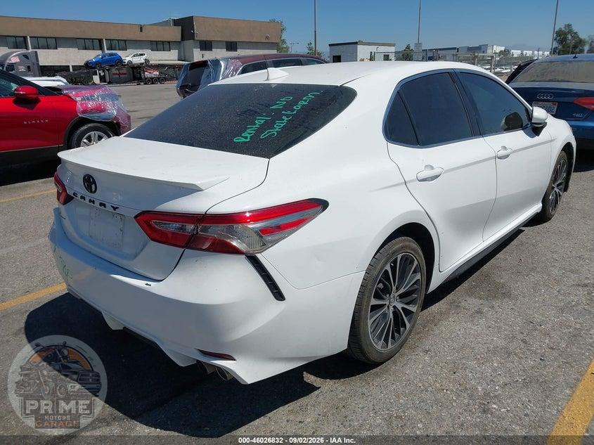 2019 TOYOTA CAMRY SE — фото 4