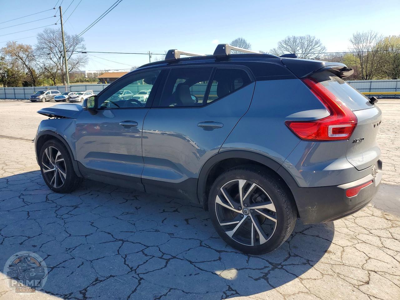 2022 VOLVO XC40 — фото 2