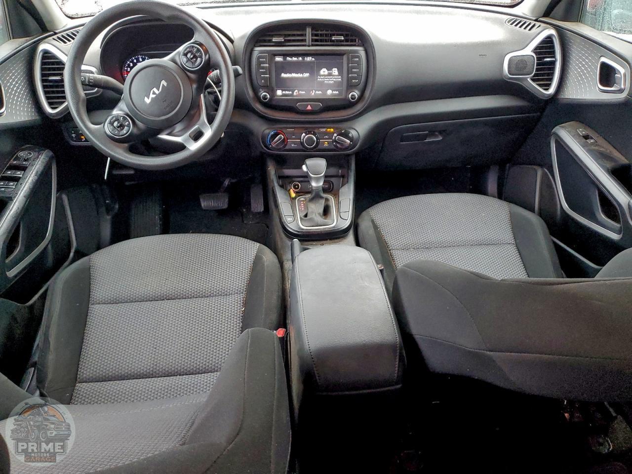 2022 KIA SOUL — фото 8