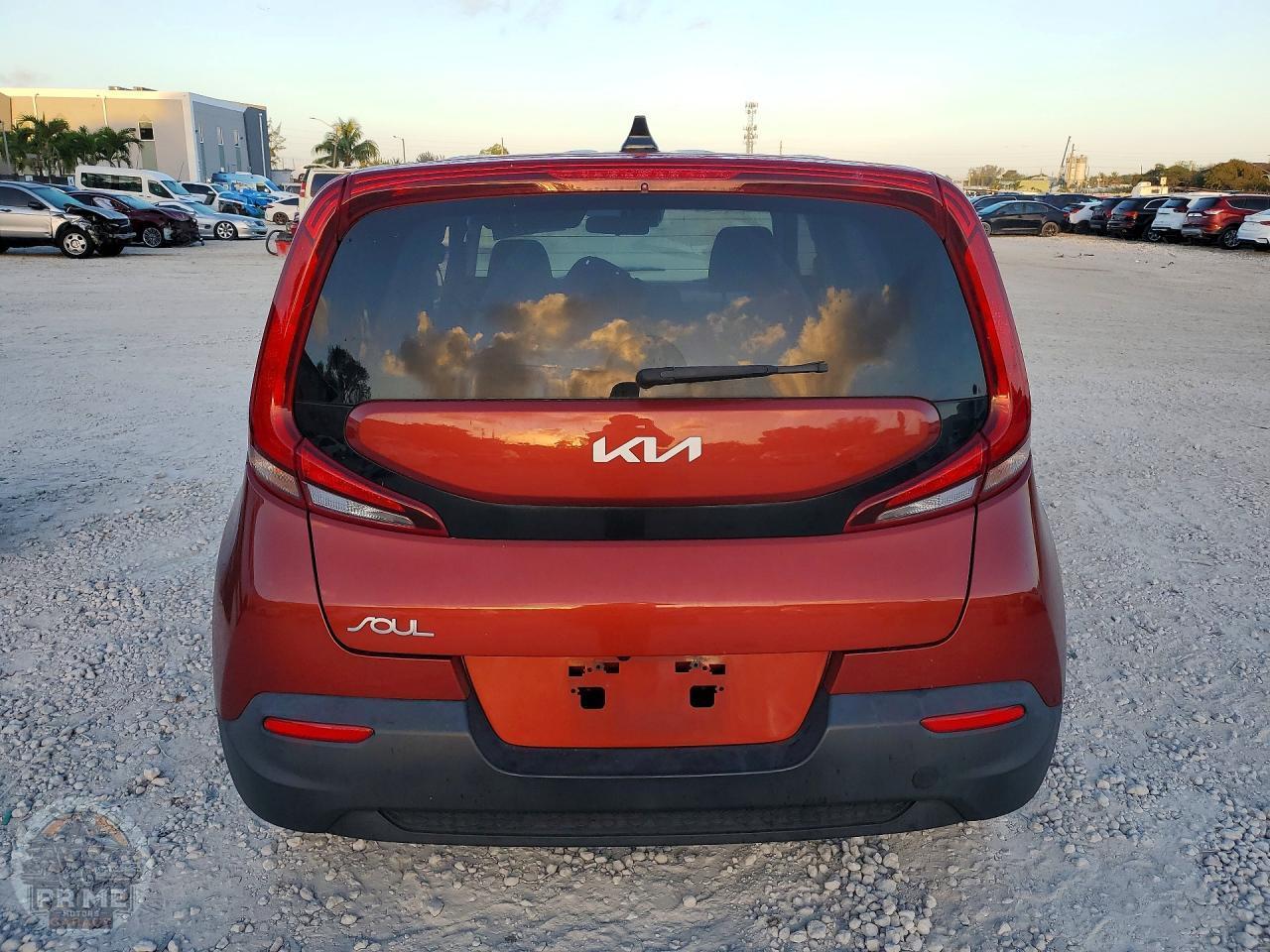 2022 KIA SOUL — фото 6