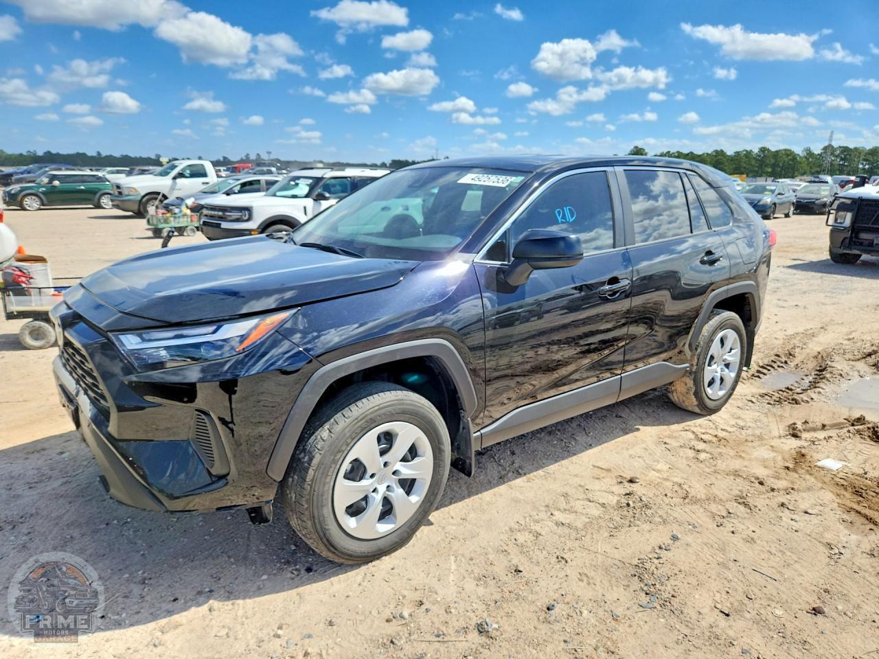 2025 TOYOTA RAV4 — фото 1