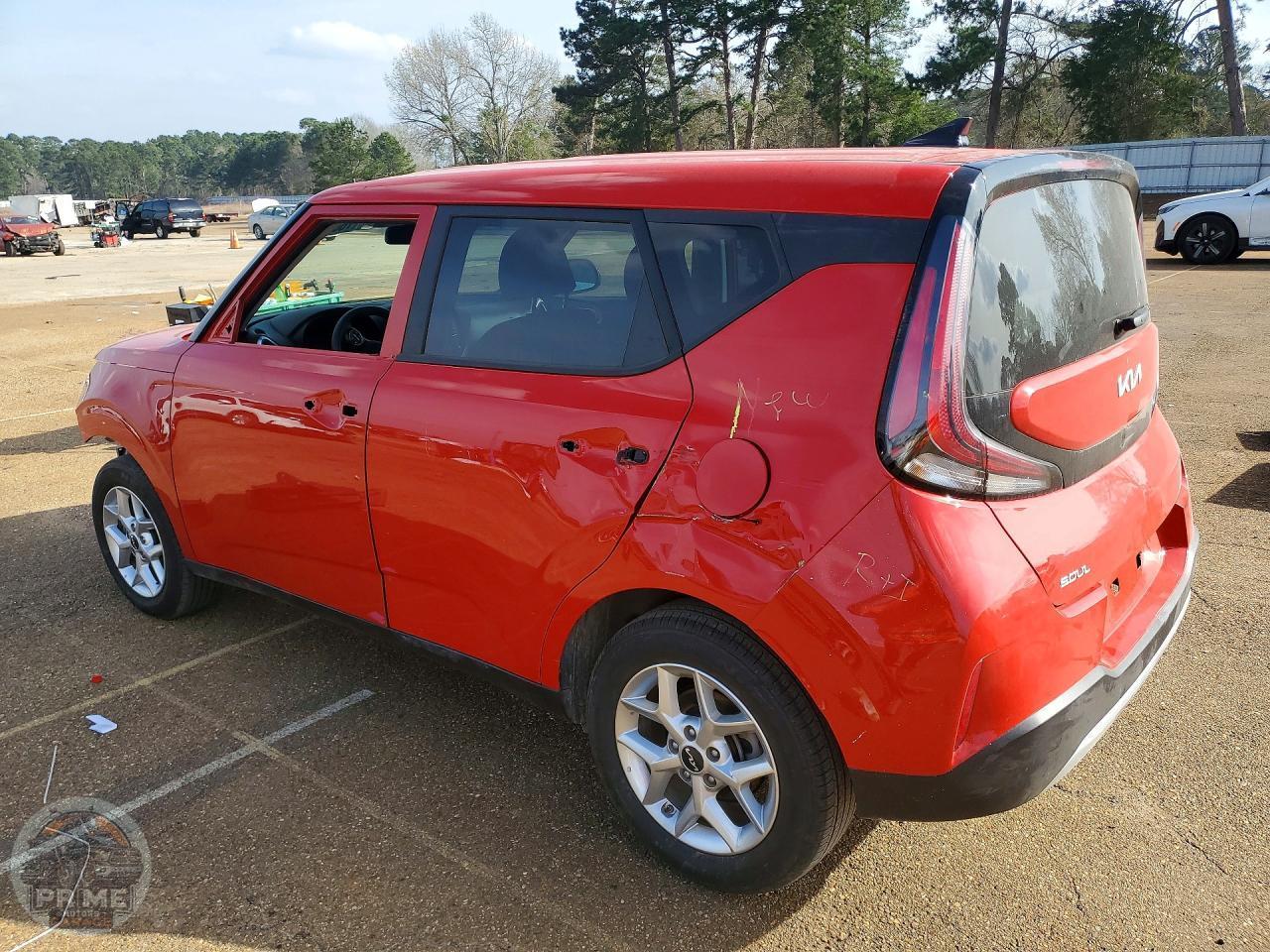 2025 KIA SOUL — фото 2