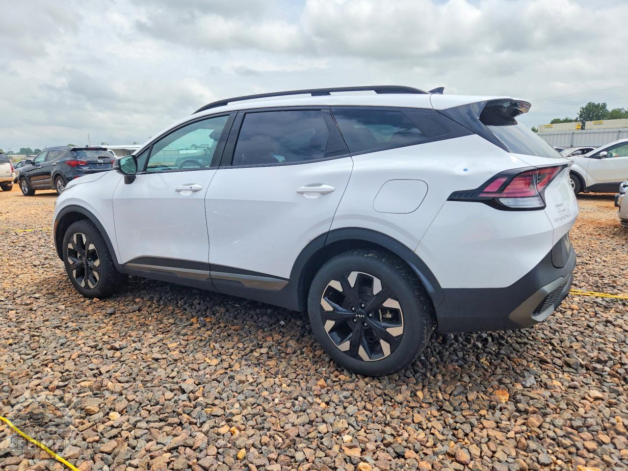 2024 KIA SPORTAGE — фото 2