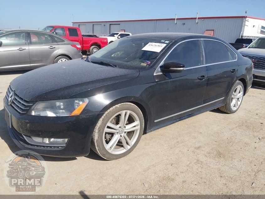 2013 VOLKSWAGEN PASSAT 2.0L TDI SE — фото 2