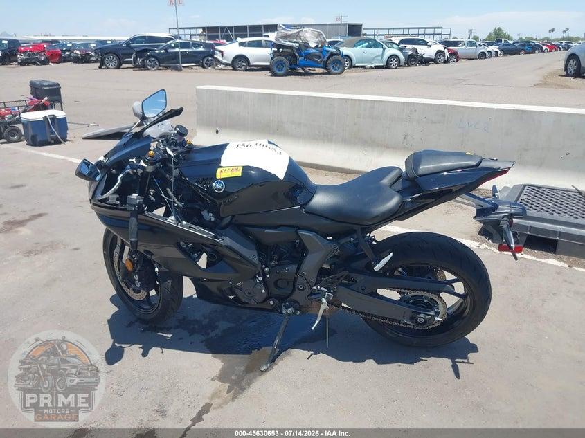 2025 YAMAHA YZFR7 — фото 14