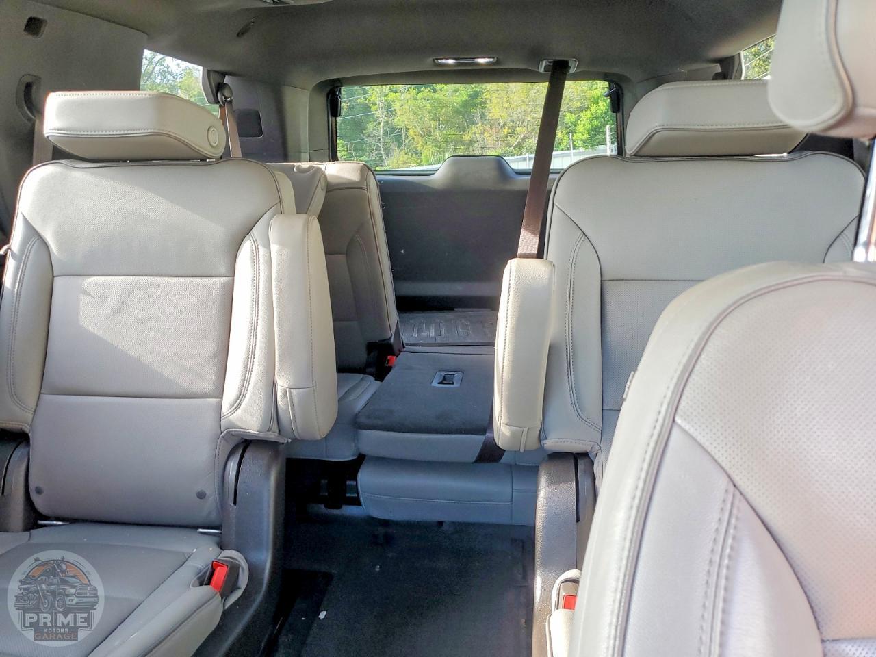 2021 GMC YUKON — фото 10