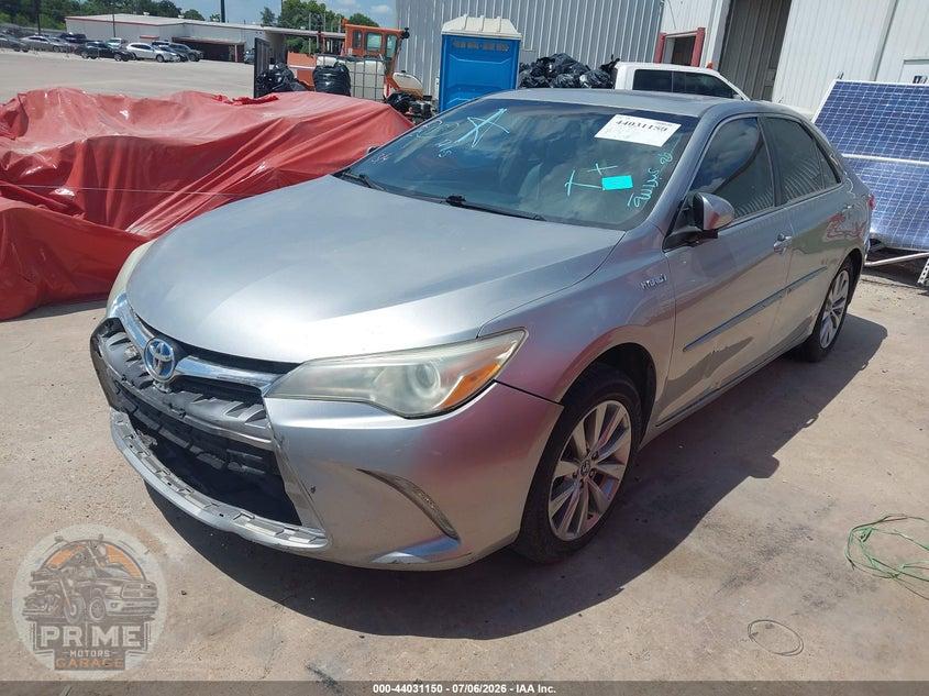 2015 TOYOTA CAMRY HYBRID XLE — фото 2
