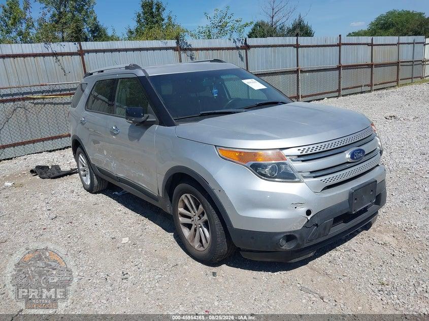 2015 FORD EXPLORER XLT — фото 1