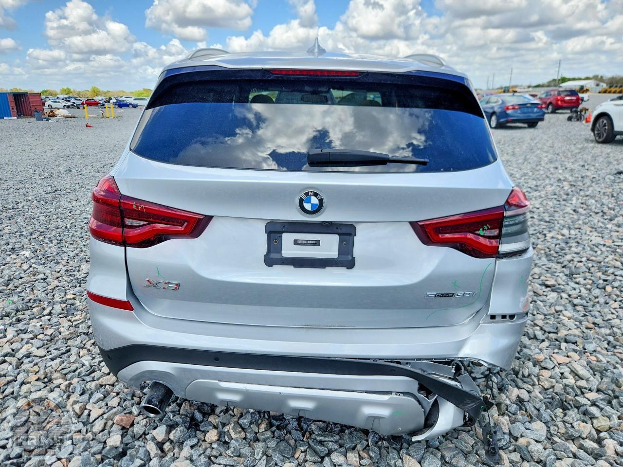 2021 BMW X3 — фото 12
