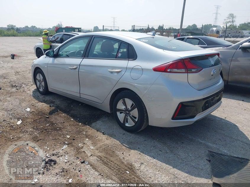 2018 HYUNDAI IONIQ HYBRID BLUE — фото 3