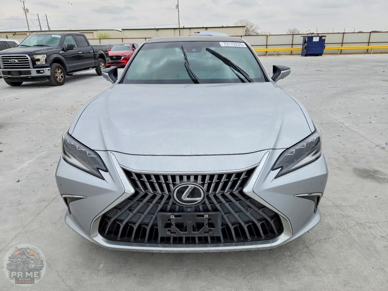 2022 LEXUS ES — фото 5