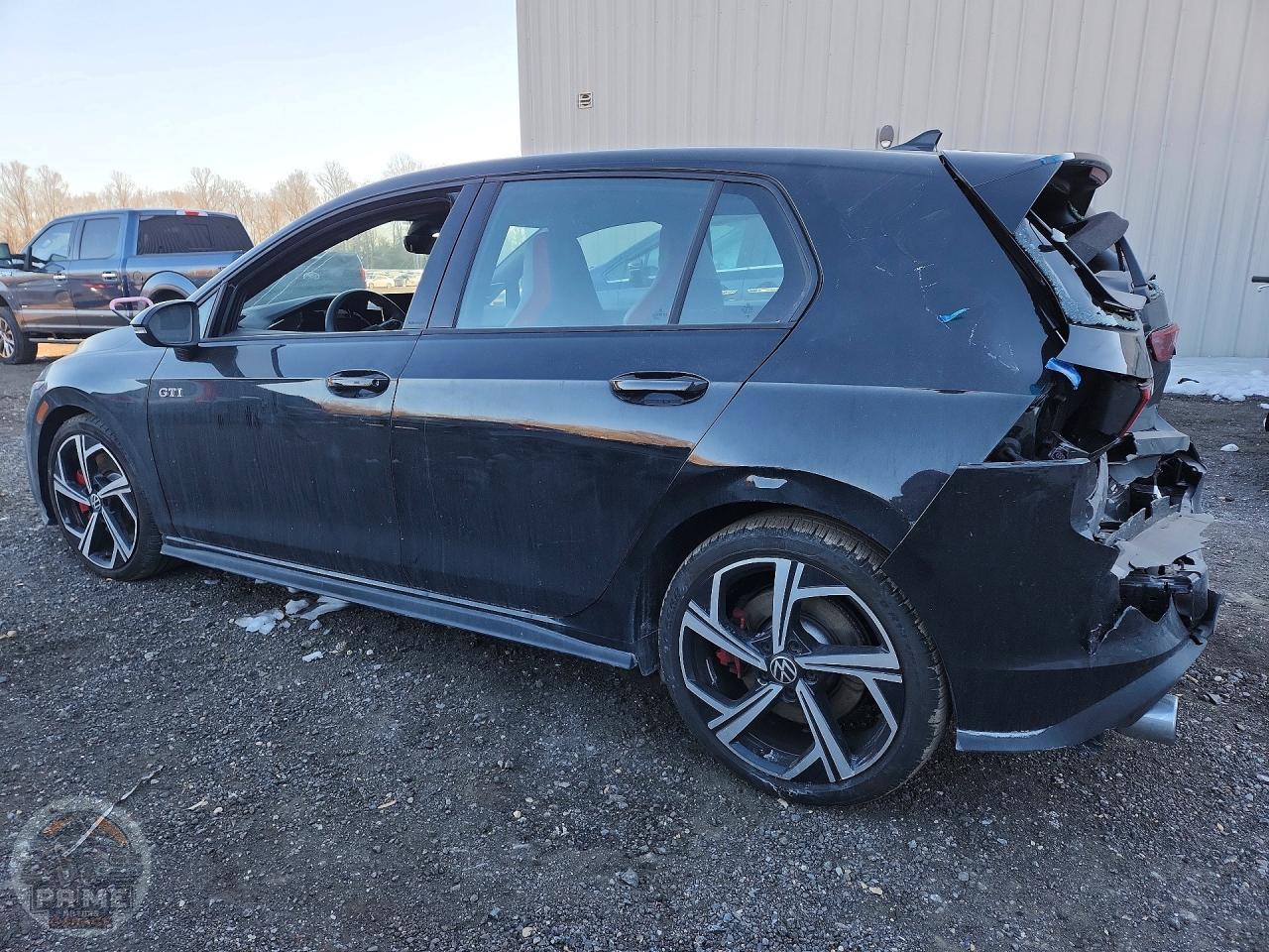 2025 VOLKSWAGEN GOLF GTI — фото 2
