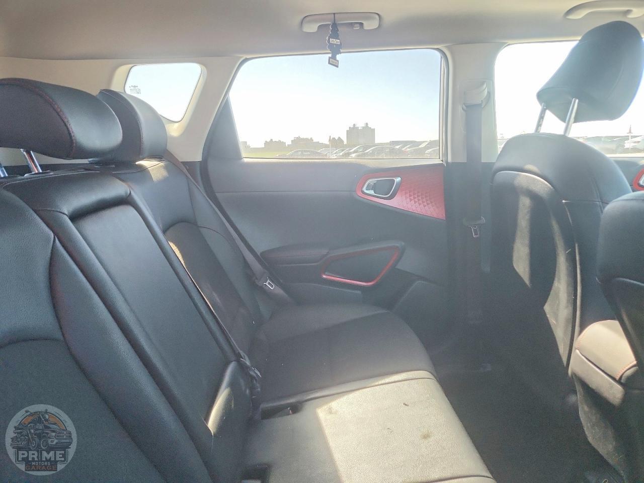 2023 KIA SOUL — фото 10