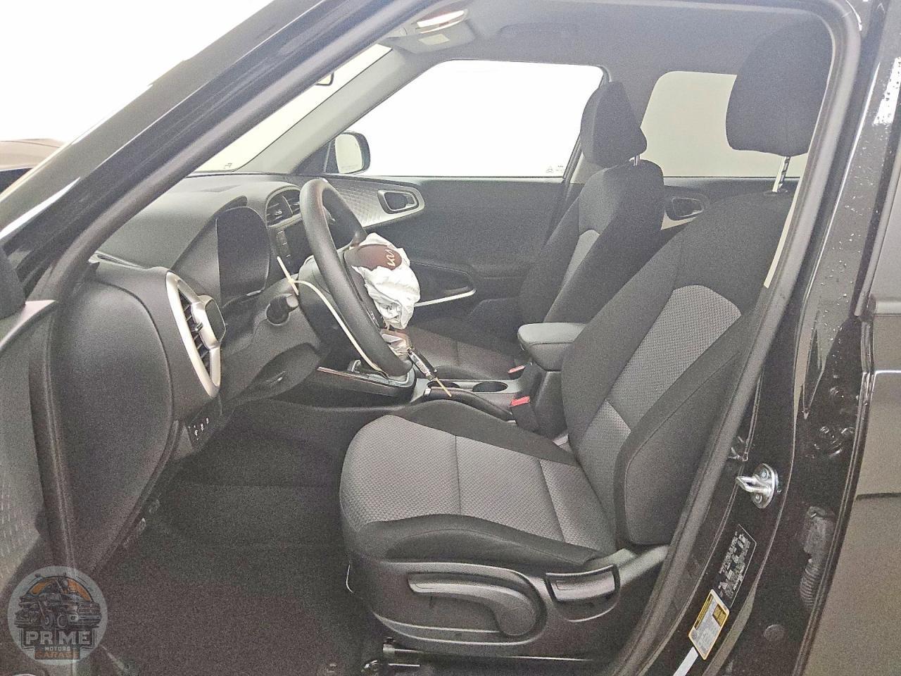 2025 KIA SOUL — фото 7