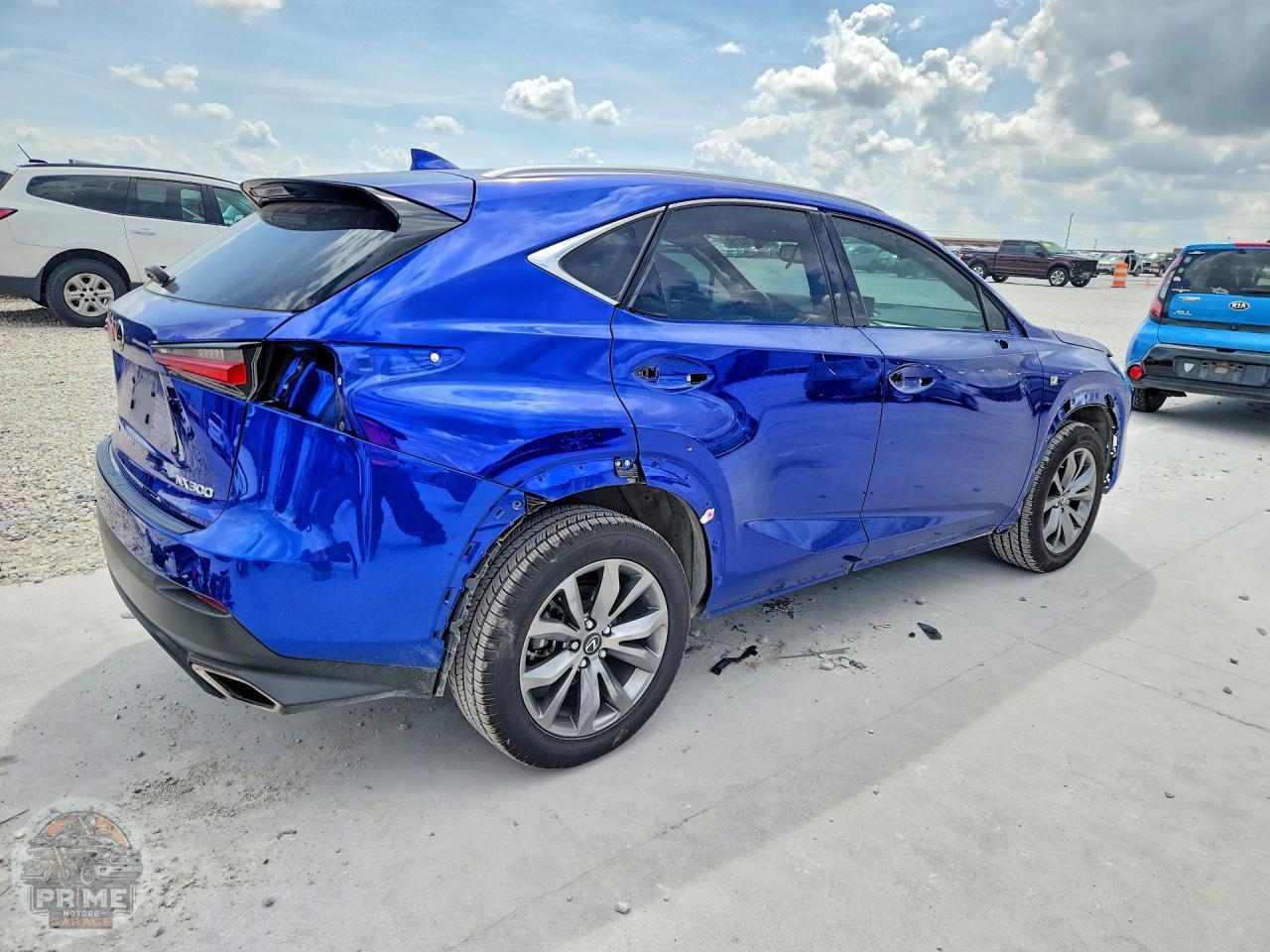 2021 LEXUS NX — фото 3
