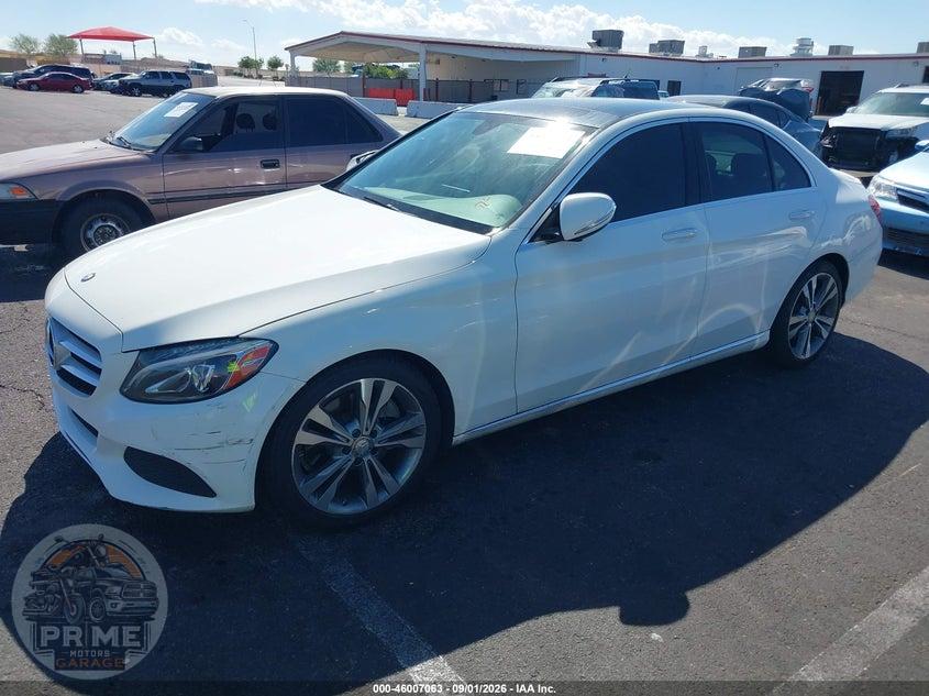 2015 MERCEDES-BENZ C 300 — фото 2