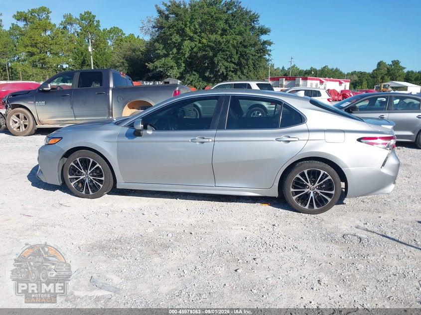2019 TOYOTA CAMRY SE — фото 14