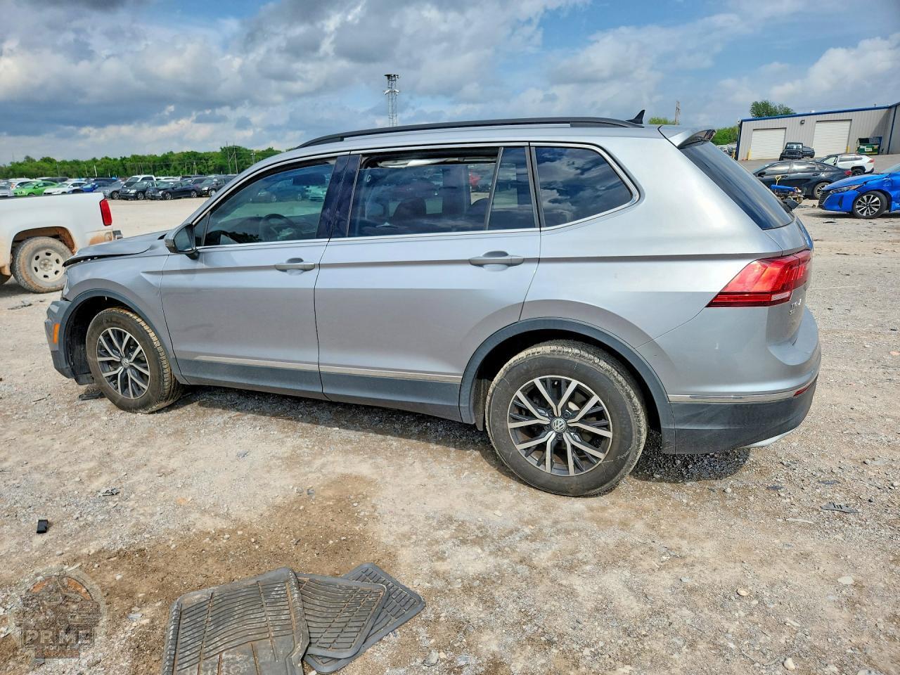 2020 VOLKSWAGEN TIGUAN — фото 2