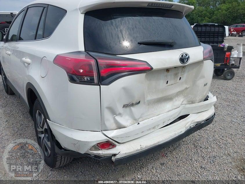 2018 TOYOTA RAV4 LE — фото 17