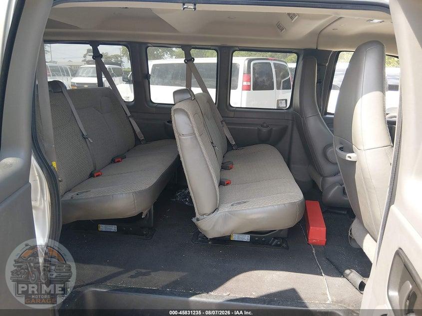 2020 CHEVROLET EXPRESS PASSENGER RWD 3500 EXTENDED WHEELBASE LS — фото 8