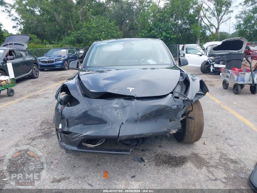 2025 TESLA MODEL Y LONG RANGE DUAL MOTOR REAR-WHEEL DRIVE — фото 10