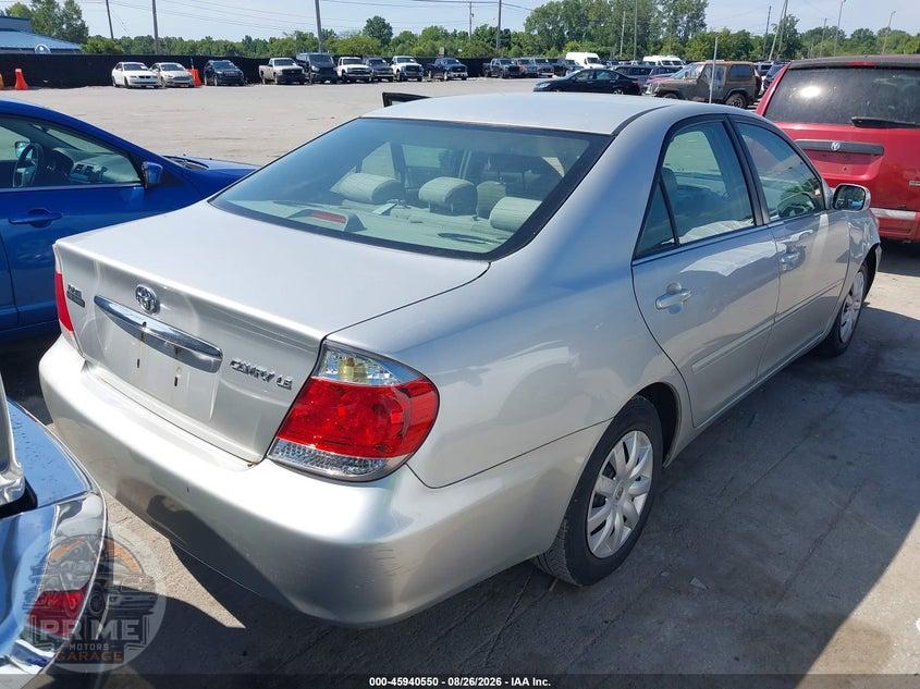 2006 TOYOTA CAMRY LE — фото 4