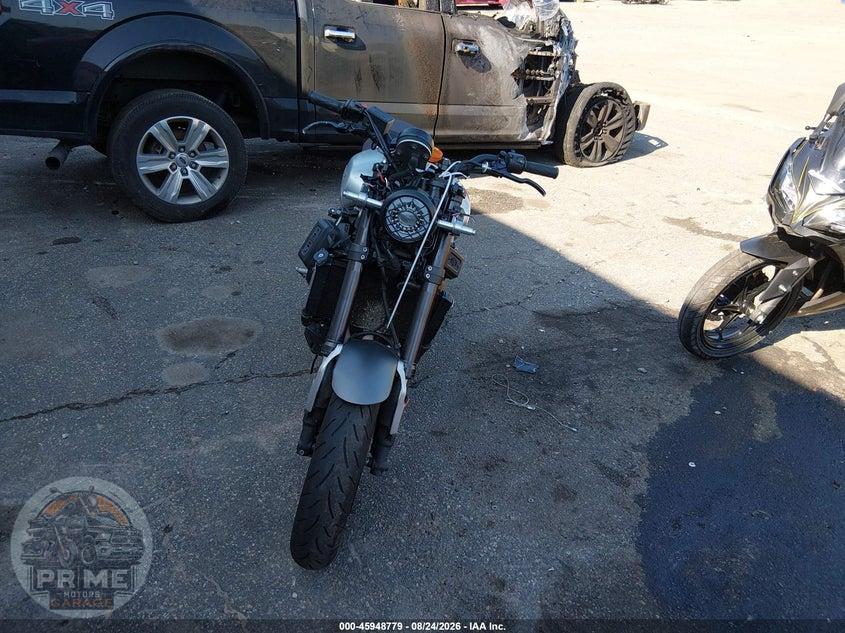2016 YAMAHA XSR900 60TH ANNIVERSARY — фото 5