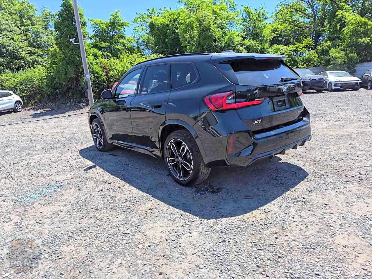 2026 BMW X1 — фото 2