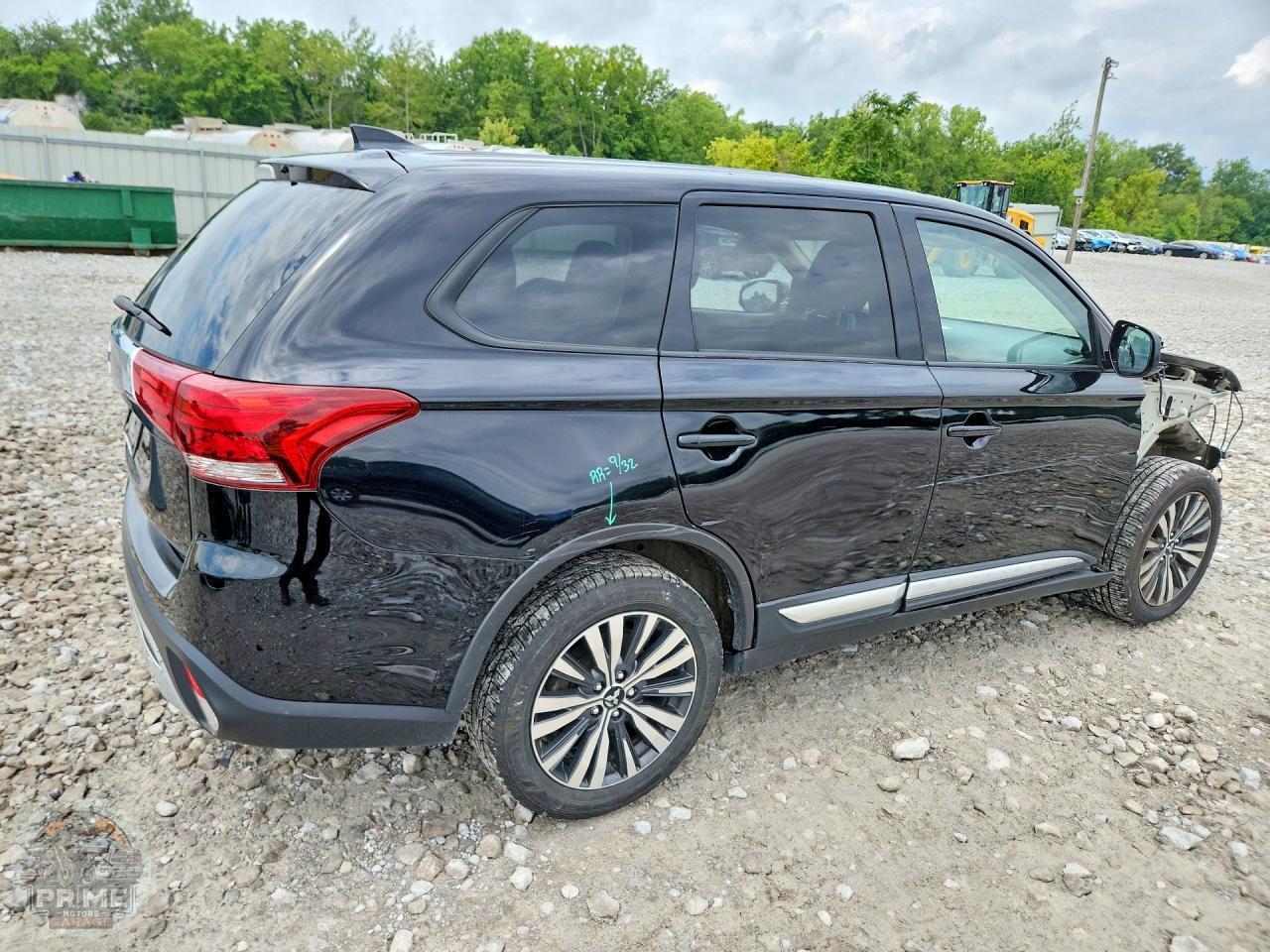 2020 MITSUBISHI OUTLANDER — фото 3
