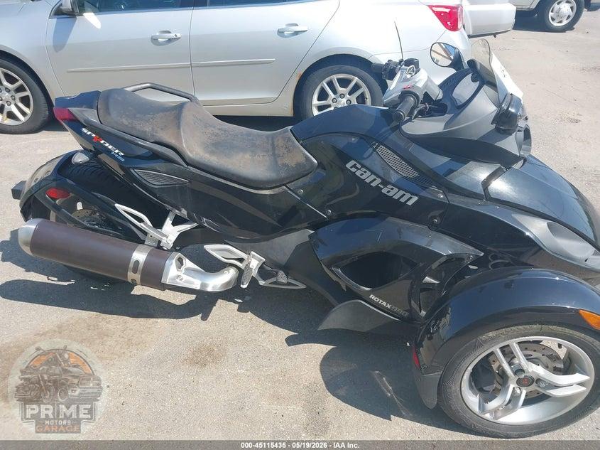 2012 CAN-AM SPYDER ROADSTER RS — фото 12