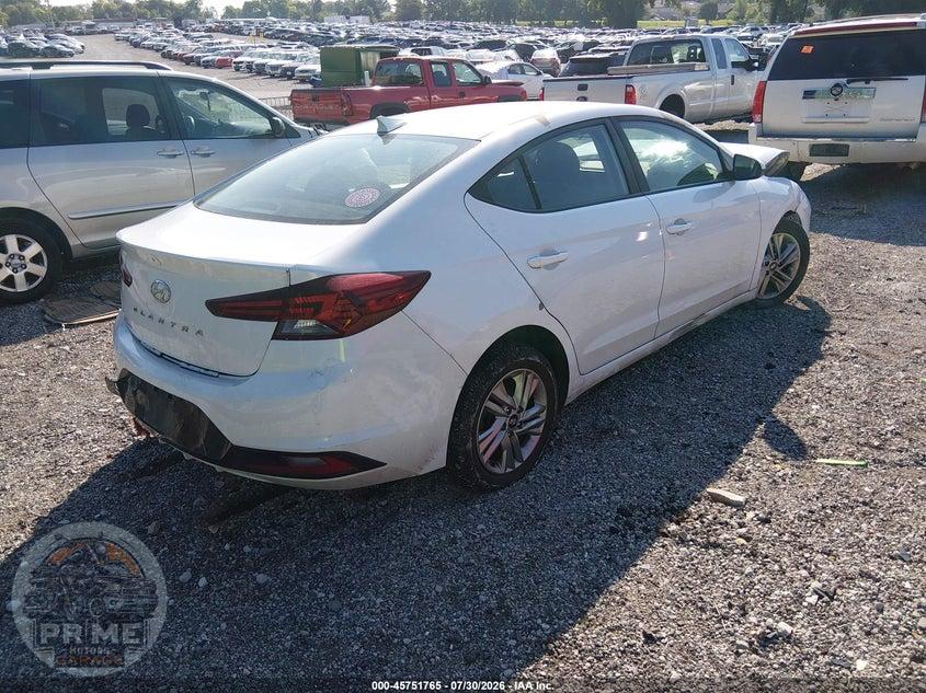 2019 HYUNDAI ELANTRA SEL — фото 4