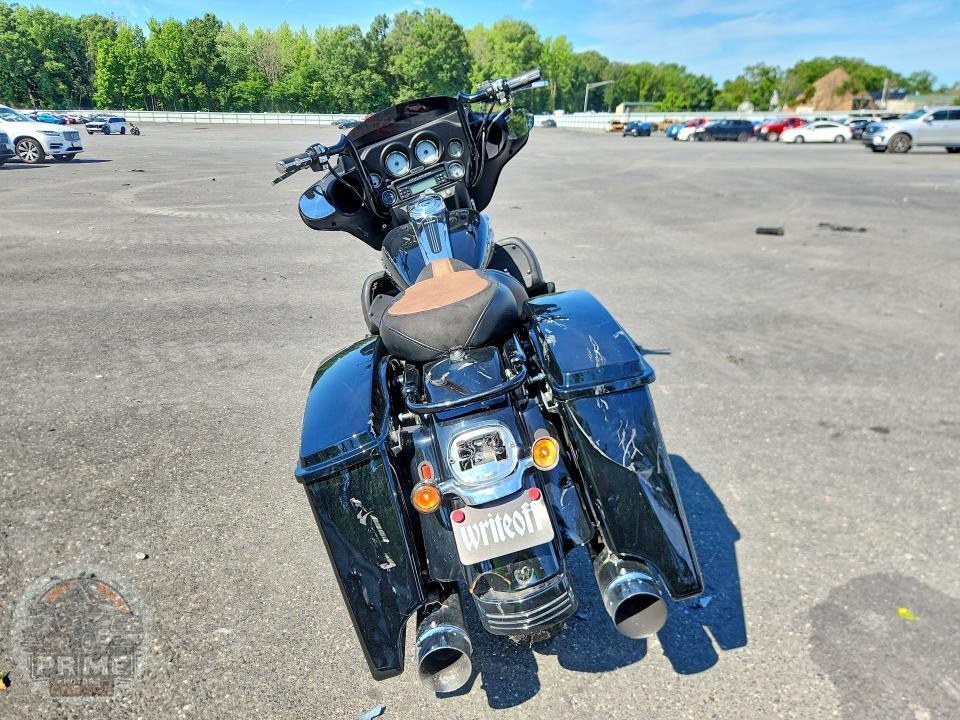2007 HARLEY-DAVIDSON FLHX (STREET GLIDE) — фото 4