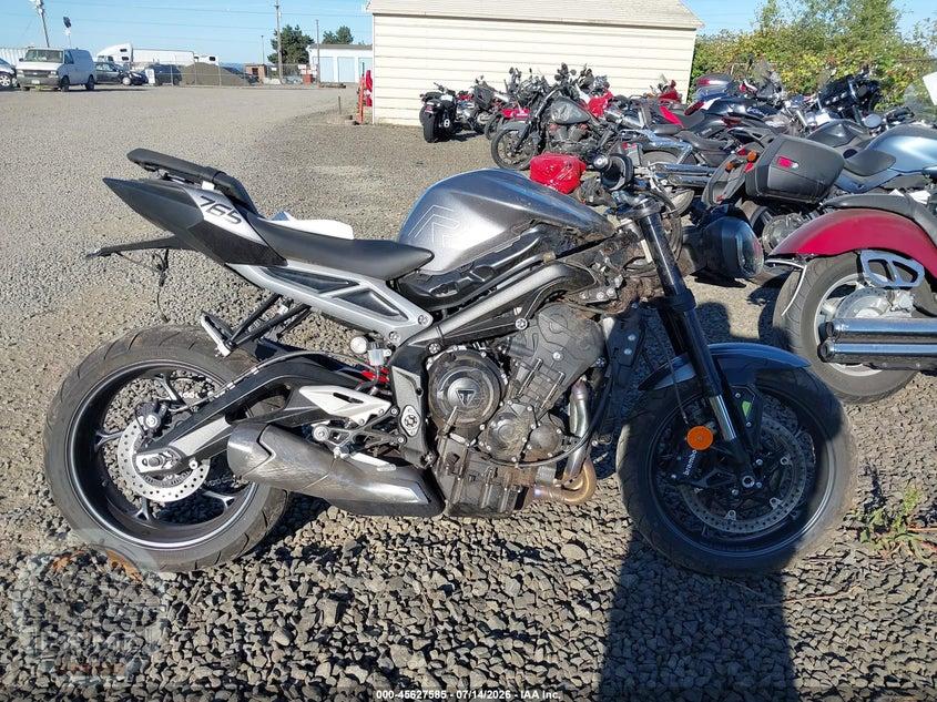 2024 TRIUMPH MOTORCYCLE STREET TRIPLE 765 R — фото 12