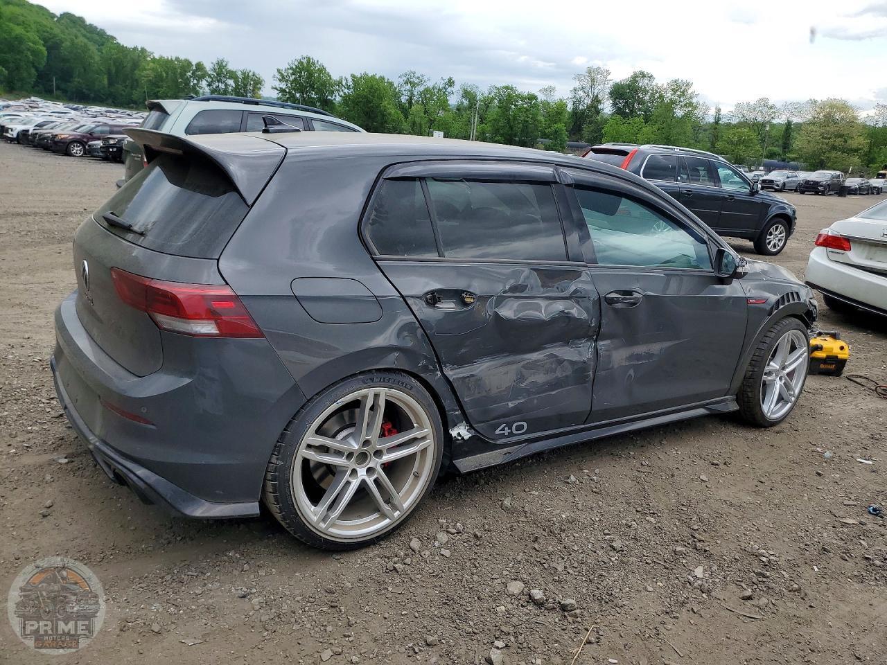 2023 VOLKSWAGEN GOLF GTI — фото 3