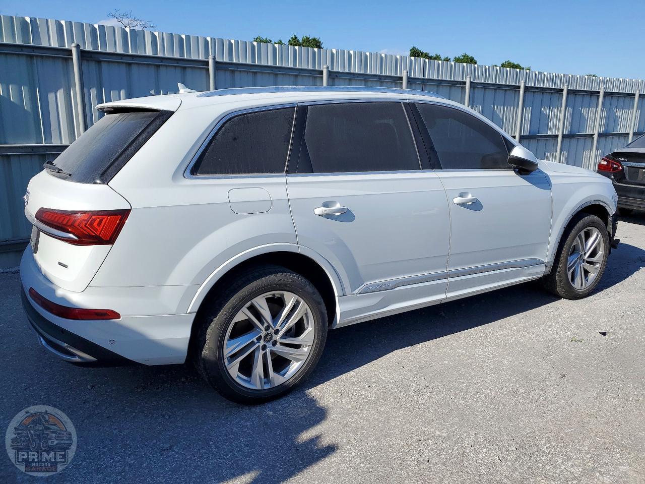 2021 AUDI Q7 — фото 3