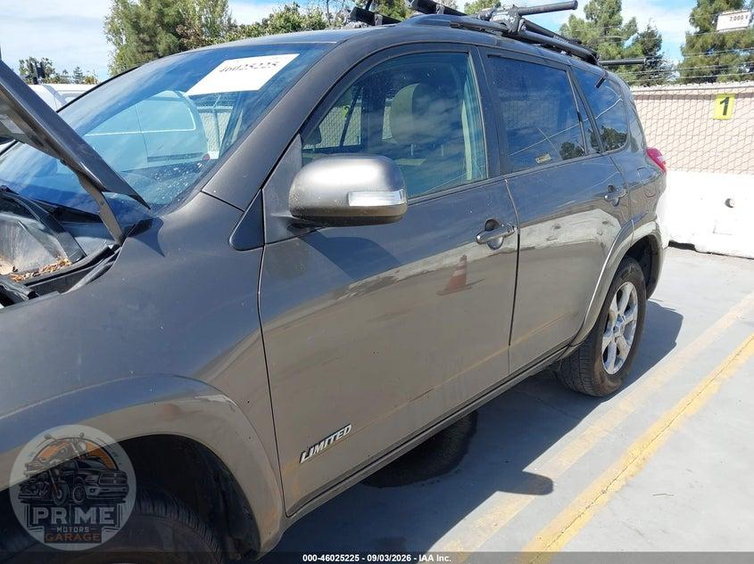 2009 TOYOTA RAV4 LIMITED — фото 6