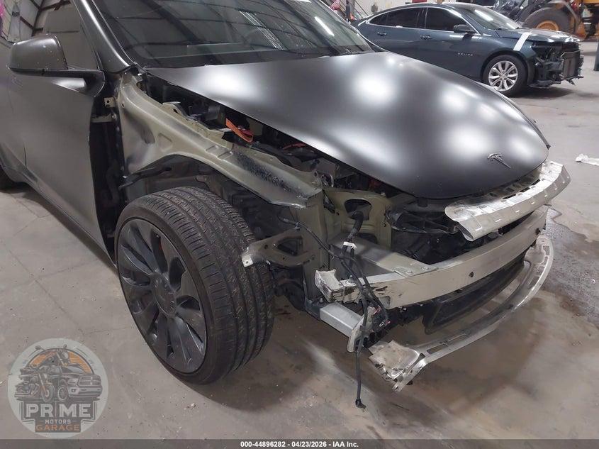 2022 TESLA MODEL Y PERFORMANCE DUAL MOTOR ALL-WHEEL DRIVE — фото 6