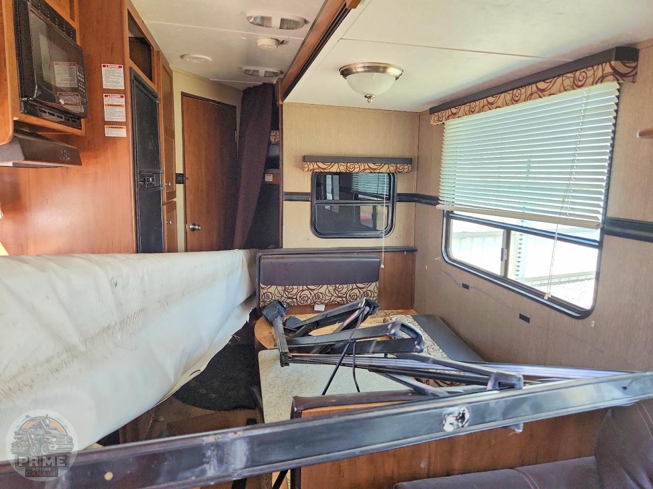 2015 KEYSTONE BULLET ULTR RECREATIONAL — фото 6
