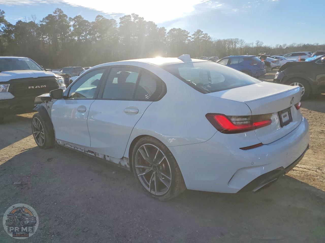2021 BMW MOTORRAD M340I — фото 2